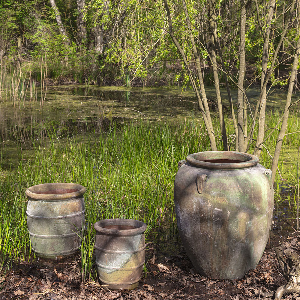 Vores showroom fyldt med krukker